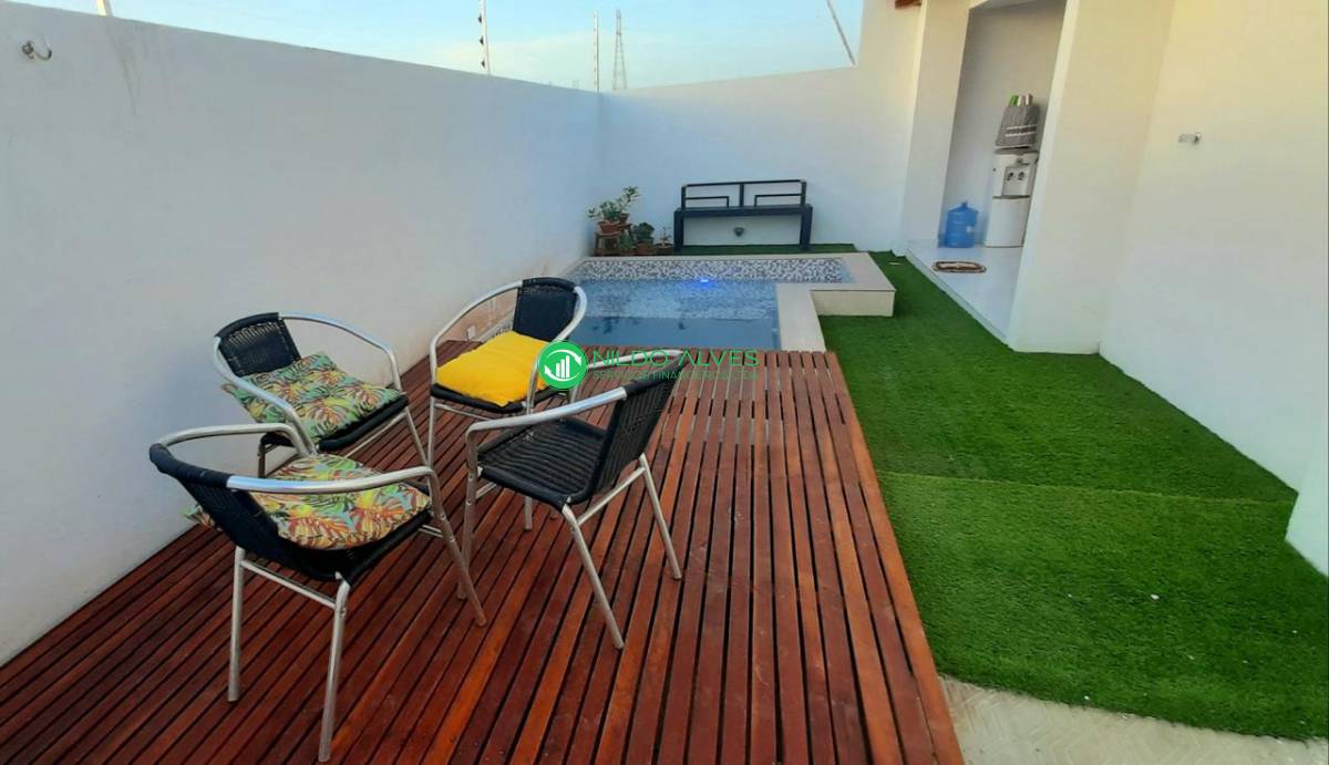 Casa à venda com 3 quartos, 130m² - Foto 11