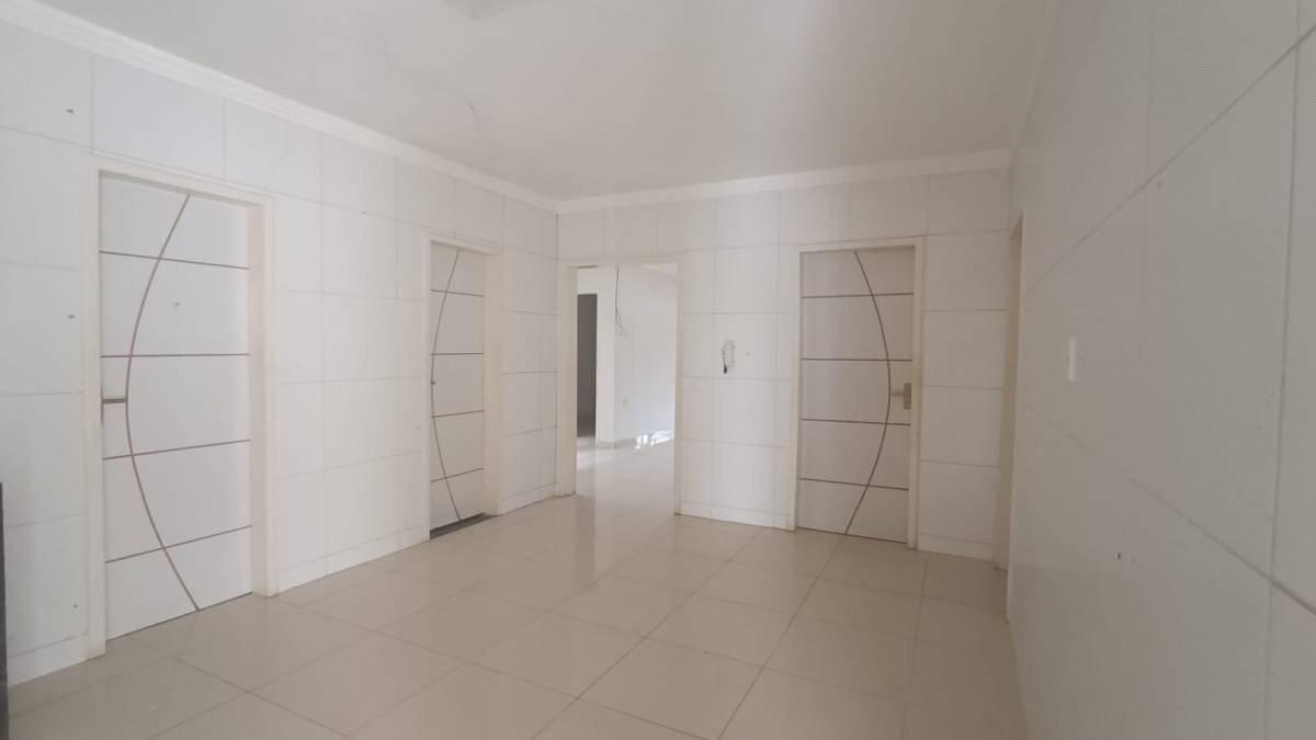 Casa à venda com 3 quartos, 70m² - Foto 8